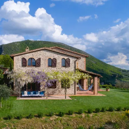Beautiful In With Pool Ferienhaus *